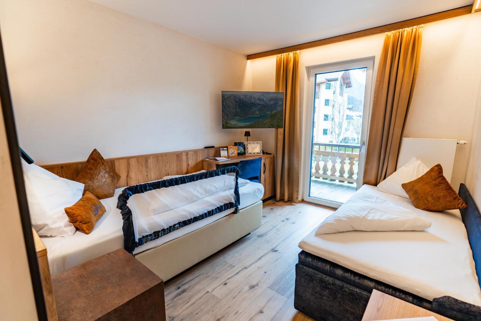Single Room Balcony