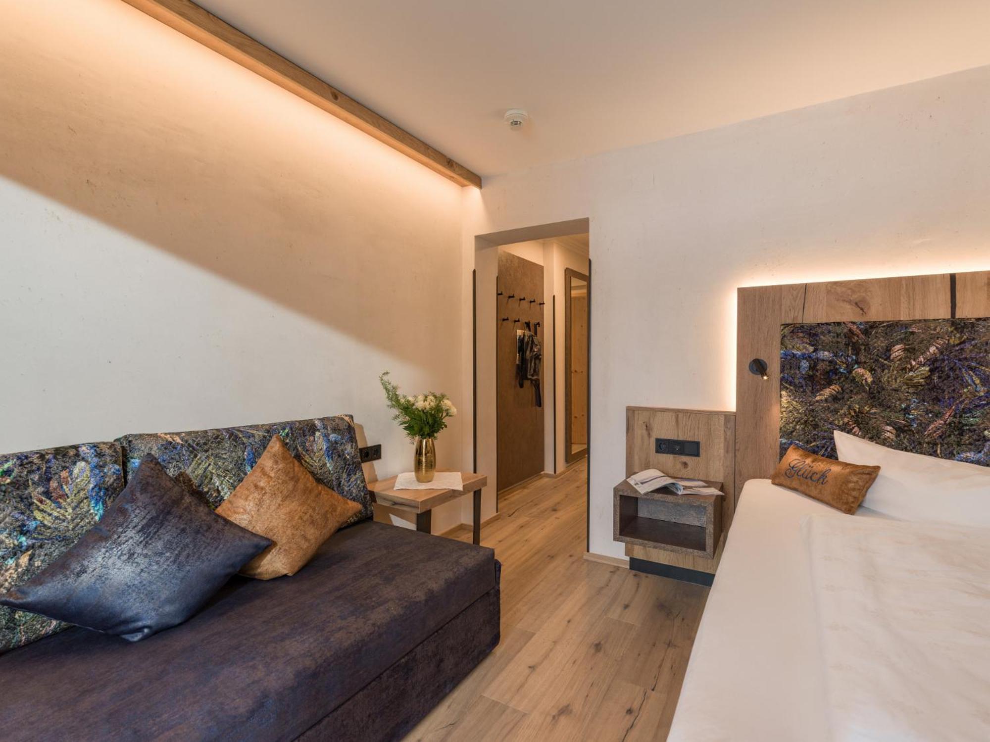Single Room Balcony